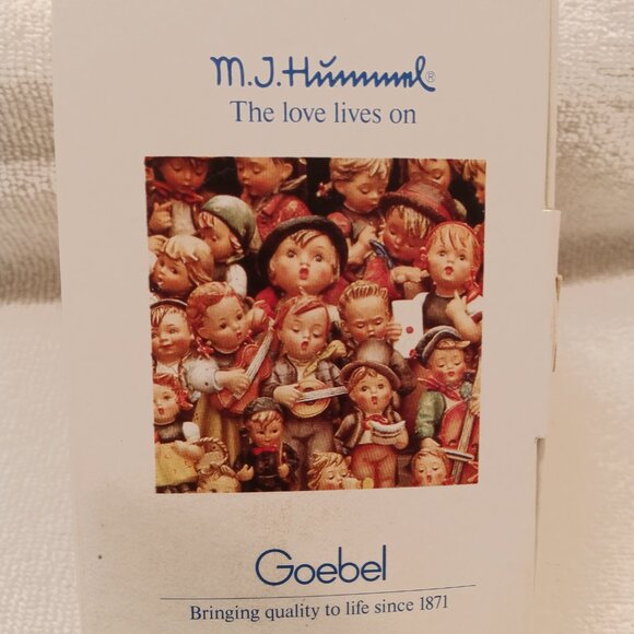 Hummel Celestial Musician, Angel Playing Violin Mini Figurine 188 /4 /0 (In Box) - Picture 5 of 6